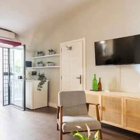 Apartment The Burgundy Nest Campo De' Fiori *
